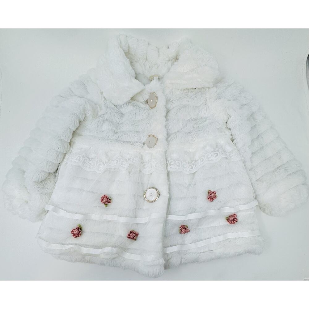 EUC toddler girl fancy coat.,Faux Fur‎ Tiers Lace Flowers, Cute Buttons.Size 10